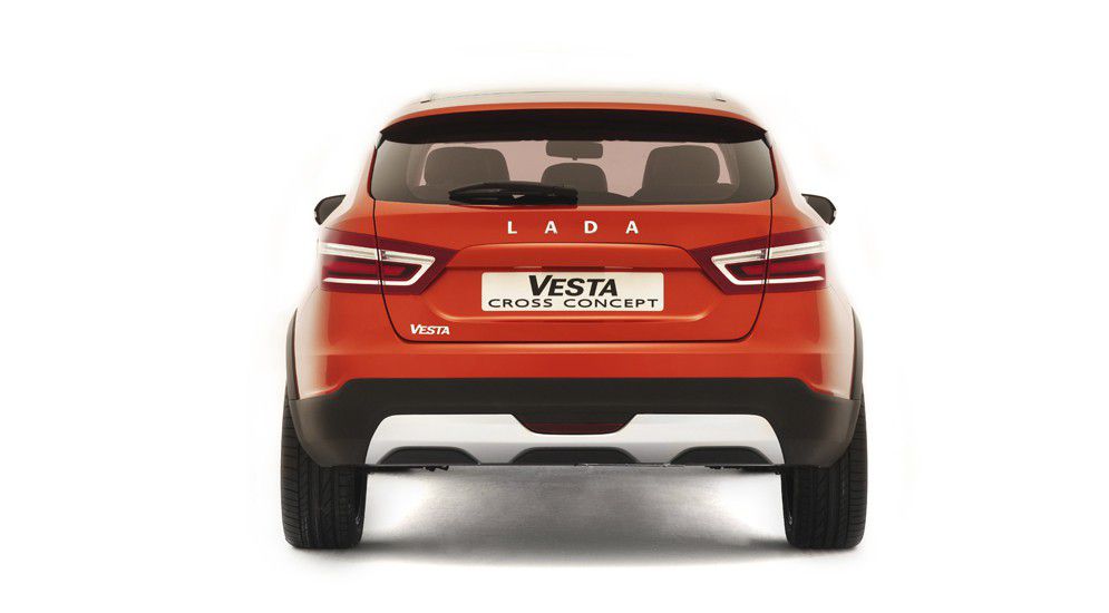 «АвтоВАЗ» показал в Москве внедорожный универсал Lada Vesta
