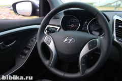 Hyundai i30: место водителя
