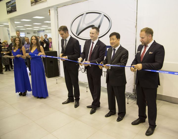 Сеть «Лаура» открывает новый дилерский центр Hyundai