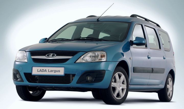 «АвтоВАЗ» увеличивает выпуск универсала Lada Largus