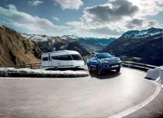 Новое поколение легендарного рамного Toyota Hilux доступно для заказа в «Тойота Центр Невский» Новое поколение легендарного рамного Toyota Hilux доступно для заказа в «Тойота Центр Невский»