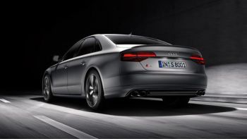 Новый Audi S8 plus покажут во Франкфурте