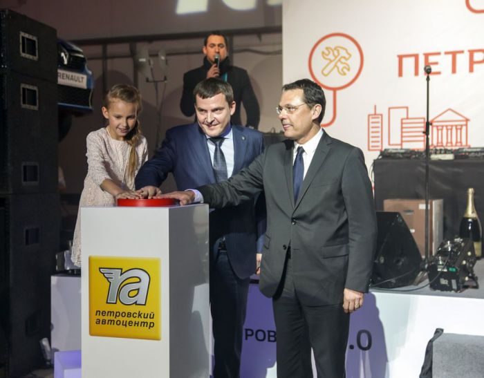 Петровский Автоцентр открытие, Солдунов Антон Александрович, генеральный директор и Жером Панно, коммерческий директор Renault Россия Петровский Автоцентр открытие, Солдунов Антон Александрович, генеральный директор и Жером Панно, коммерческий директор Renault Россия