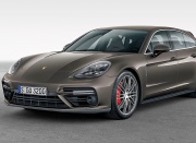 Porsche представила универсал Panamera Sport Turismo (ВИДЕО)