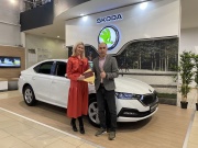 Авто Премиум организовал виртуальную презентацию SKODA OCTAVIA в Петербурге