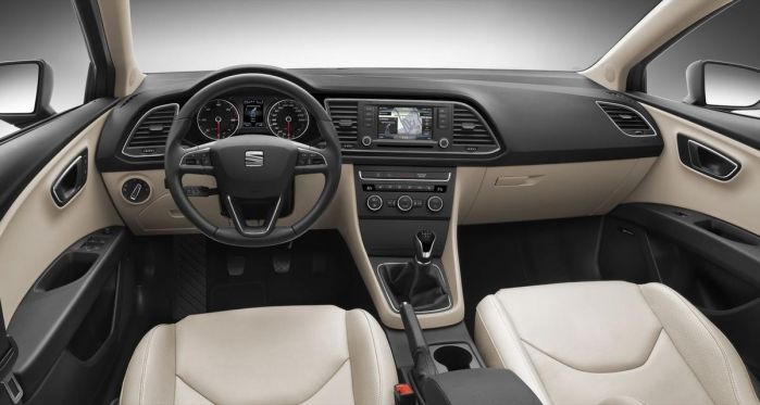 Сеат Леон СТ (Seat Leon ST) салон