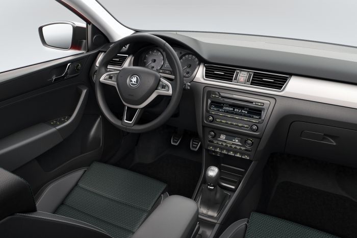 Skoda Rapid Spaceback (Шкода Рапид Спейсбек) салон