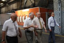 В.П. Шанцев на заводе Чайка-Сервис