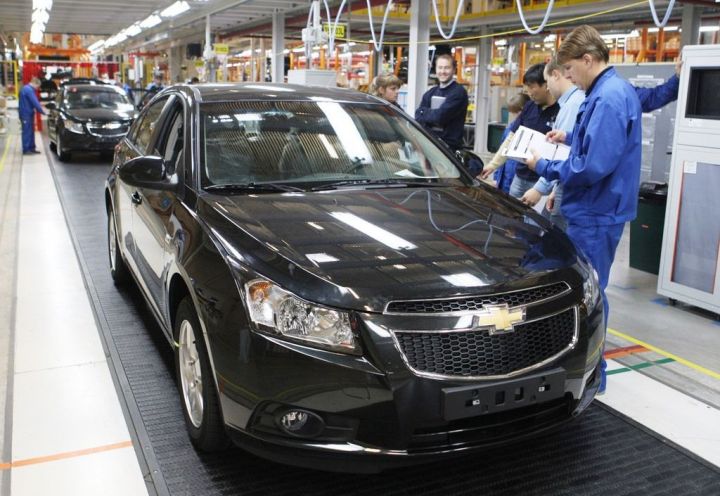 General Motors отзывает более 220 000 автомобилей