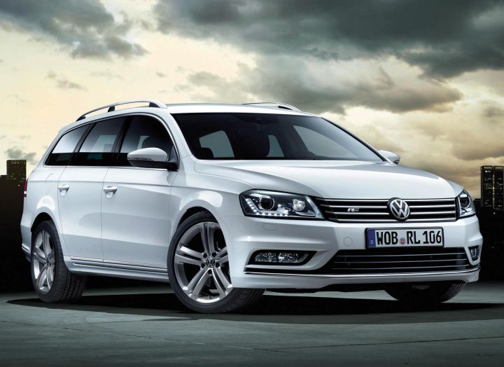 Новый гибрид Volkswagen Passat поступит в продажу в 2015 году.