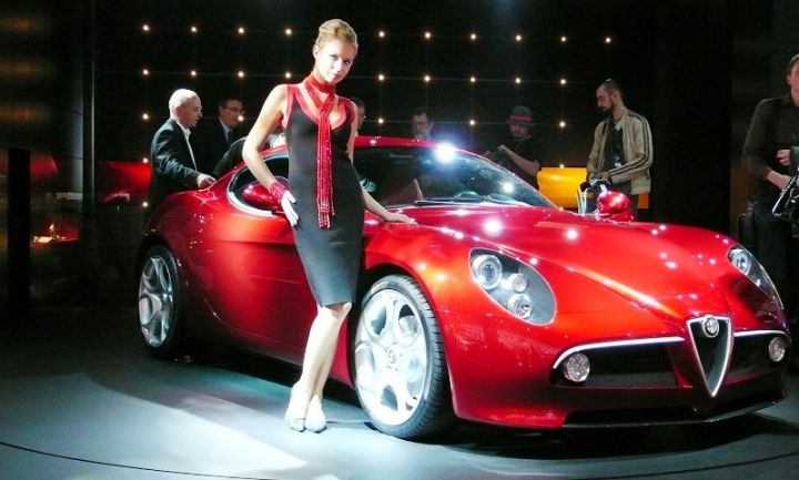 Парижский автосалон 2014 года работает 2-19 октября. Парижский автосалон 2014 года работает 2-19 октября.