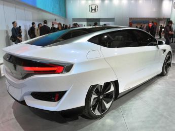 Водородный концепт Honda FCV &ndash; премьера в Детройте