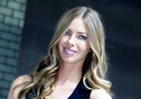 Детройт-2015: самые красивые девушки автошоу