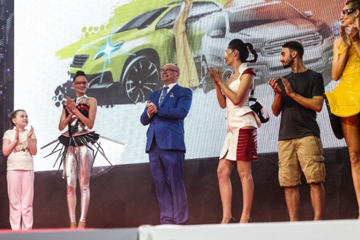 15-й сезон премии «Автомобиль года в России» объявляется открытым! 15-й сезон премии «Автомобиль года в России» объявляется открытым!