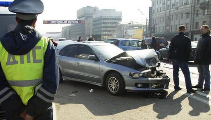 ГИБДД опубликовала &laquo;методичку&raquo; поведения при ДТП