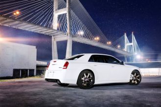 Австралийцы первыми увидели Chrysler 300 SRT