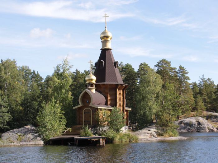 Автоквест Skoda Auto Карельские Камни. Церковь Андрея Первозванного на Вуоксе Автоквест Skoda Auto Карельские Камни. Церковь Андрея Первозванного на Вуоксе