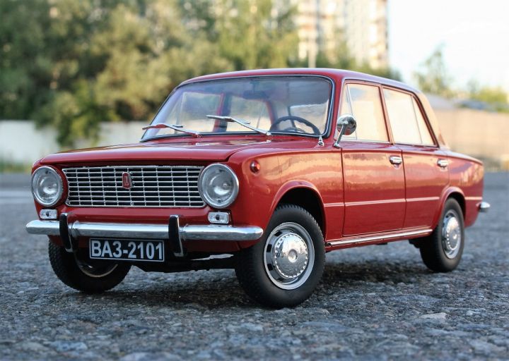Выпуску первого автомобиля LADA исполнилось 46 лет