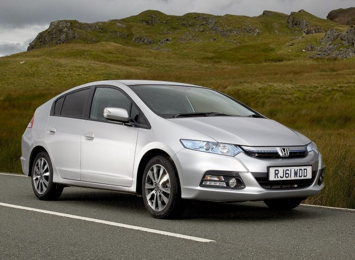 Хэтчбек Honda Insight