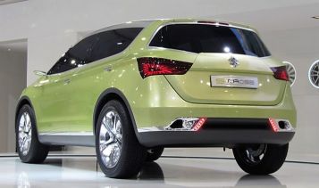 Осенью в России появится обновленный Suzuki SX4 