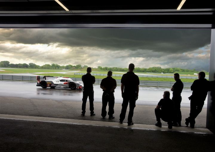 Ауди Центр Выборгский гарантирует космическую скорость приобретения автомобиля Audi этим летом.