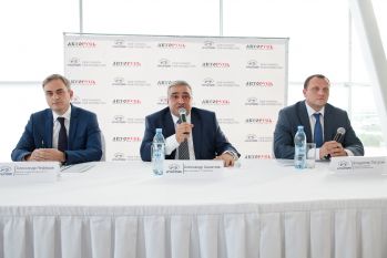 ГК «АВТОРУСЬ» торжественно открывает флагманский дилерский центр Hyundai ГК «АВТОРУСЬ» торжественно открывает флагманский дилерский центр Hyundai