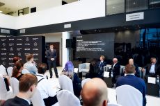 &laquo;ВАГНЕР&raquo; &ndash; новый дилер &laquo;Мерседес-Бенц&raquo; открыт в Санкт-Петербурге