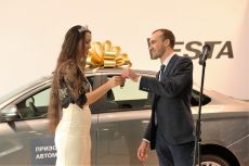 В Санкт-Петербурге наградили &laquo;Мисс Молодежь 2016&raquo;