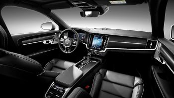  российскую продажу вышел спортивный Volvo S90