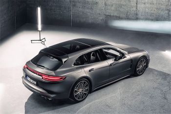 Porsche представила универсал Panamera Sport Turismo